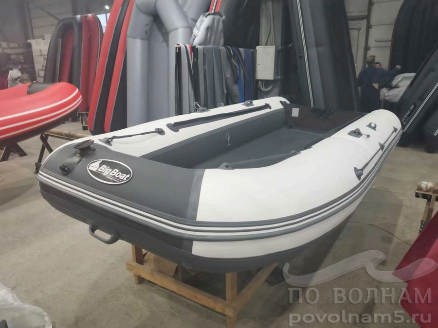 Лодка Bering 360К